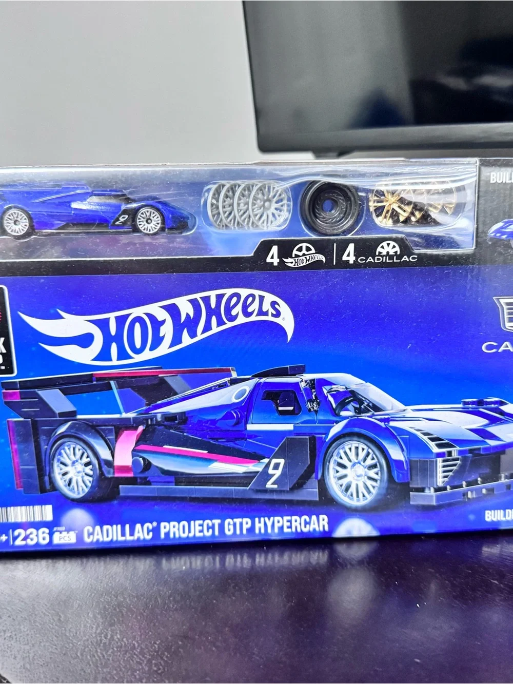 Hot Wheels Cadillac Project GTP Hypercar Building Set - Blue